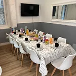 Casa Vizcaya, Grupos De Hasta 20 Personas En Lanestosa, Ideal Reuniones Y Celebraciones Tranquilas