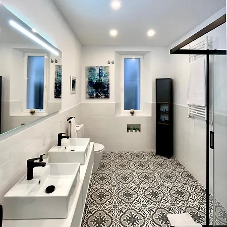 Casa Vizcaya, Grupos De Hasta 20 Personas En Lanestosa, Ideal Reuniones Y Celebraciones Tranquilas * Lanestosa