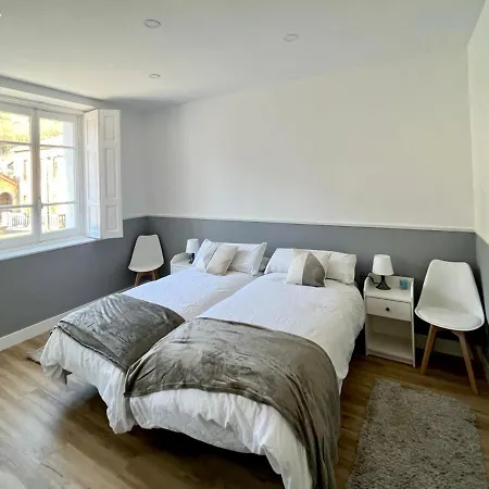 Casa Vizcaya, Grupos De Hasta 20 Personas En Lanestosa, Ideal Reuniones Y Celebraciones Tranquilas