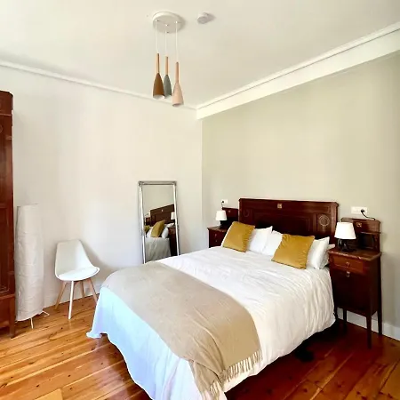 Casa Vizcaya, Grupos De Hasta 20 Personas En Lanestosa, Ideal Reuniones Y Celebraciones Tranquilas * Lanestosa