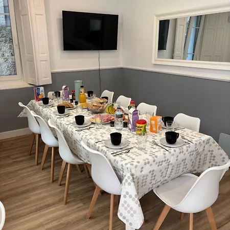 Casa Vizcaya, Grupos De Hasta 20 Personas En Lanestosa, Ideal Reuniones Y Celebraciones Tranquilas