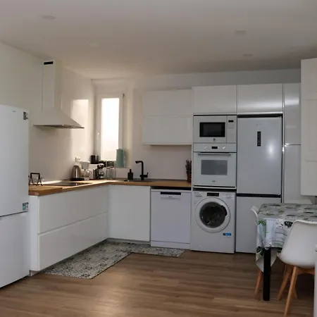 Casa Vizcaya, Grupos De Hasta 20 Personas En Lanestosa, Ideal Reuniones Y Celebraciones Tranquilas * Lanestosa