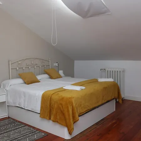 Casa Vizcaya, Grupos De Hasta 20 Personas En Lanestosa, Ideal Reuniones Y Celebraciones Tranquilas * Lanestosa