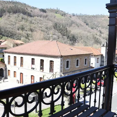 Casa Vizcaya, Grupos De Hasta 20 Personas En Lanestosa, Ideal Reuniones Y Celebraciones Tranquilas * Lanestosa