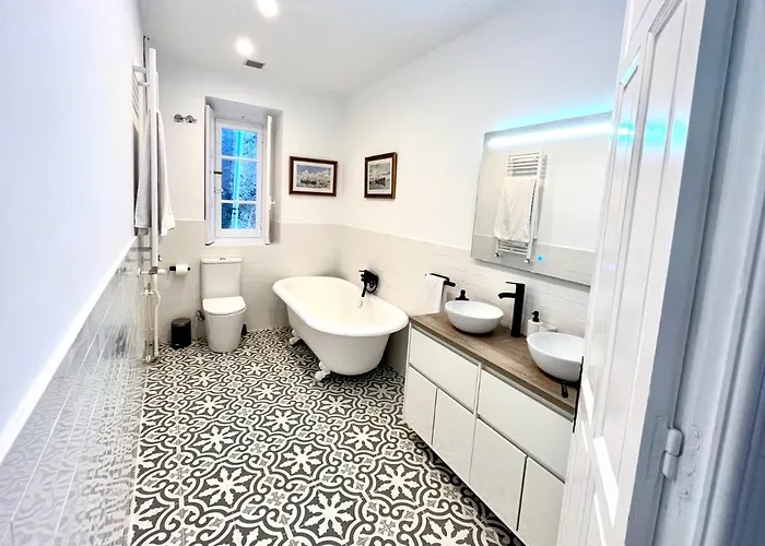 Casa Vizcaya, Grupos De Hasta 20 Personas En Lanestosa, Ideal Reuniones Y Celebraciones Tranquilas *