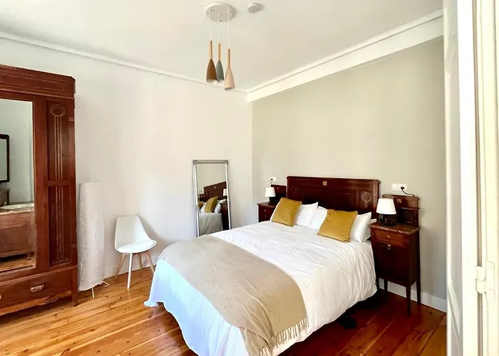 Casa Vizcaya, Grupos De Hasta 20 Personas En Lanestosa, Ideal Reuniones Y Celebraciones Tranquilas * Lanestosa