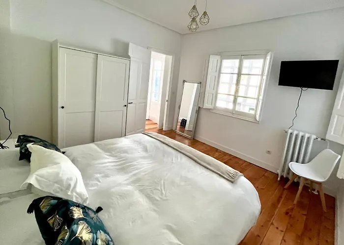 Casa Vizcaya, Grupos De Hasta 20 Personas En Lanestosa, Ideal Reuniones Y Celebraciones Tranquilas Dom wakacyjny