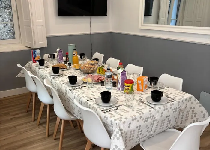 Casa Vizcaya, Grupos De Hasta 20 Personas En Lanestosa, Ideal Reuniones Y Celebraciones Tranquilas