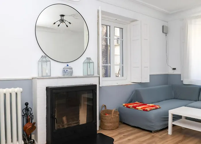 Holiday home Casa Vizcaya, Grupos De Hasta 20 Personas En Lanestosa, Ideal Reuniones Y Celebraciones Tranquilas