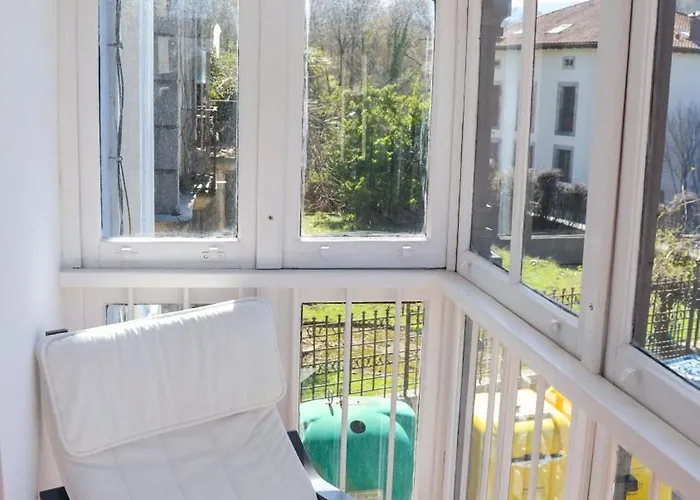 Casa Vizcaya, Grupos De Hasta 20 Personas En Lanestosa, Ideal Reuniones Y Celebraciones Tranquilas * Lanestosa