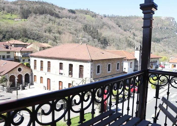 Casa Vizcaya, Grupos De Hasta 20 Personas En Lanestosa, Ideal Reuniones Y Celebraciones Tranquilas * Lanestosa